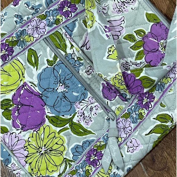 EUC Vera Bradley Quilted Hipster Crossbody Bag Watercolor Floral - Picture 2 of 5